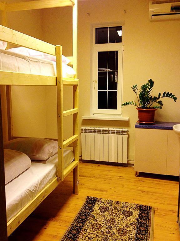 Hostel Arzy Atyraū Cameră foto